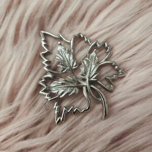 Emmons Leaf Brooch Silver Tone Large Pin Textured Vintage Signed